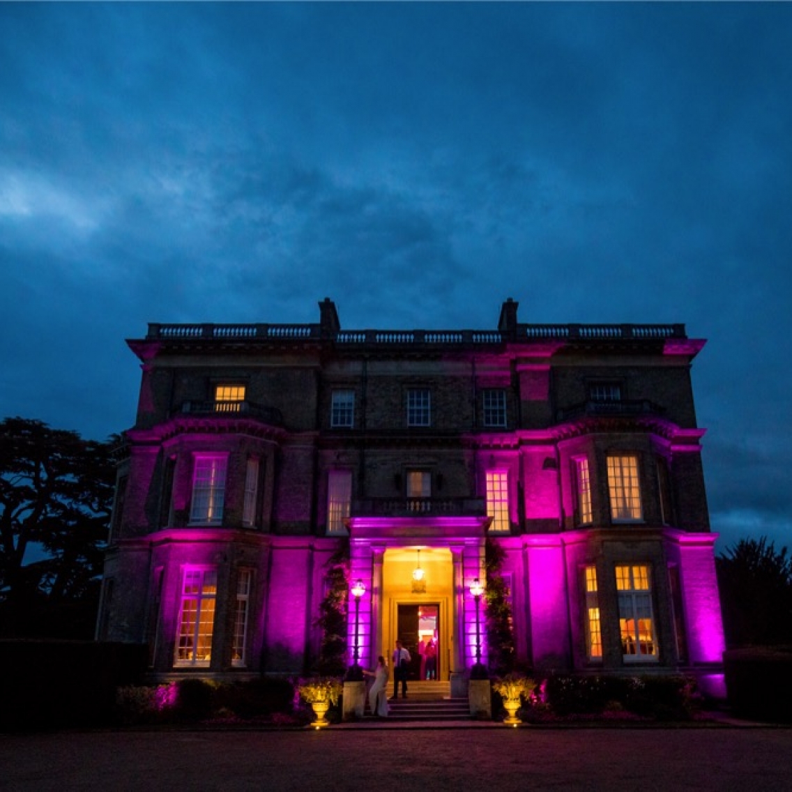 striking outside lighting at wedding